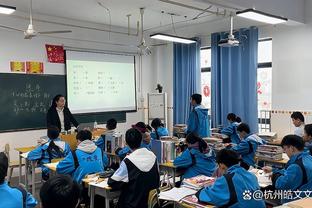 高效但难救主！施罗德11中7拿下18分2板3助 两分球全中